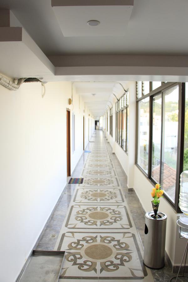 Sri Sarvesha Residency Temple View Hotel Tiruvannāmalai Exterior photo